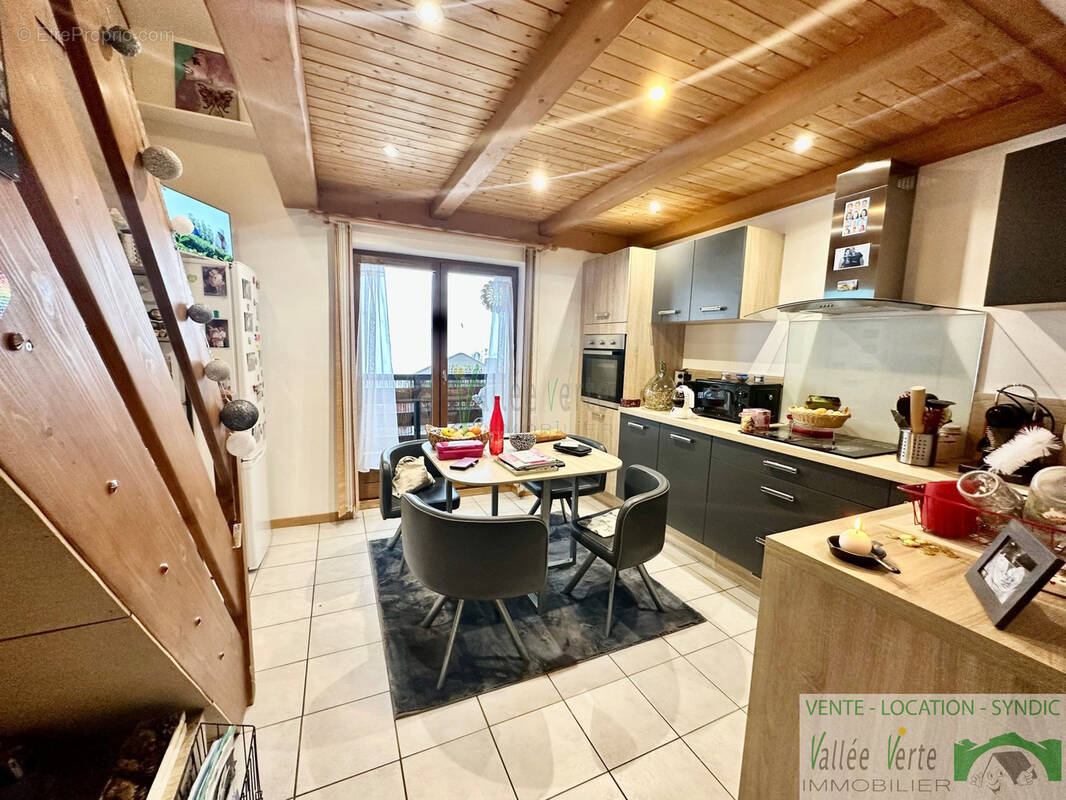 Appartement à HABERE-POCHE