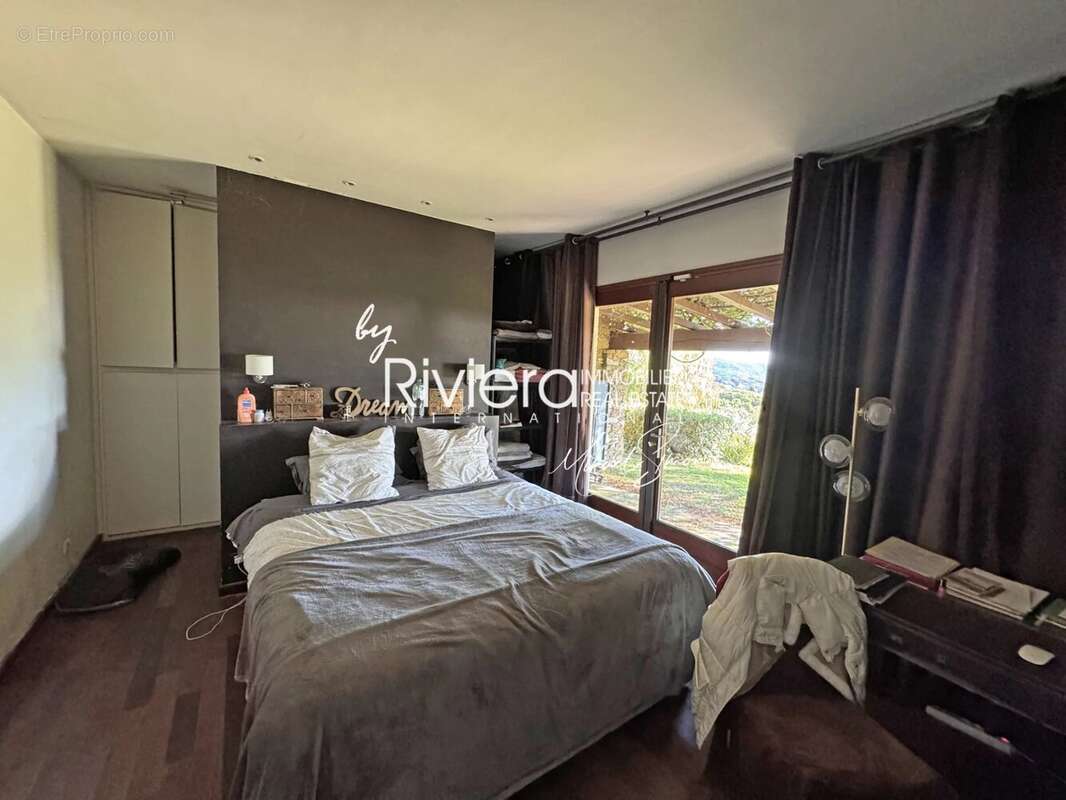 Maison à LA CROIX-VALMER