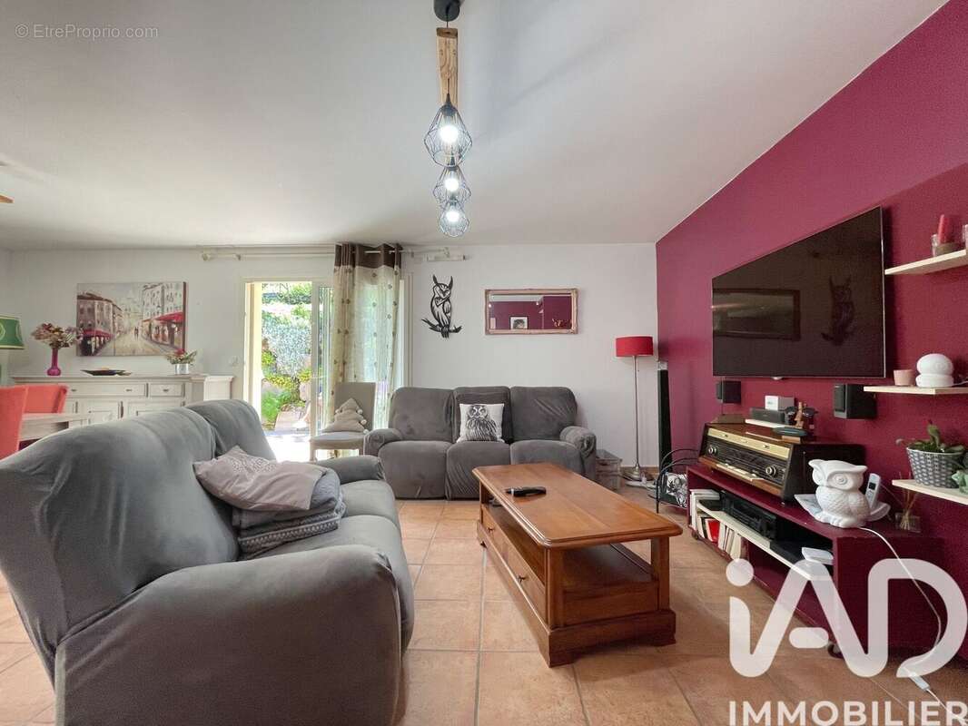 Maison 139 m² à Lepin-Le-Lac  - photo 8
