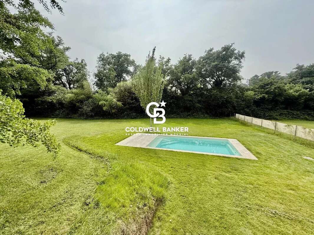 Maison à PREVESSIN-MOENS