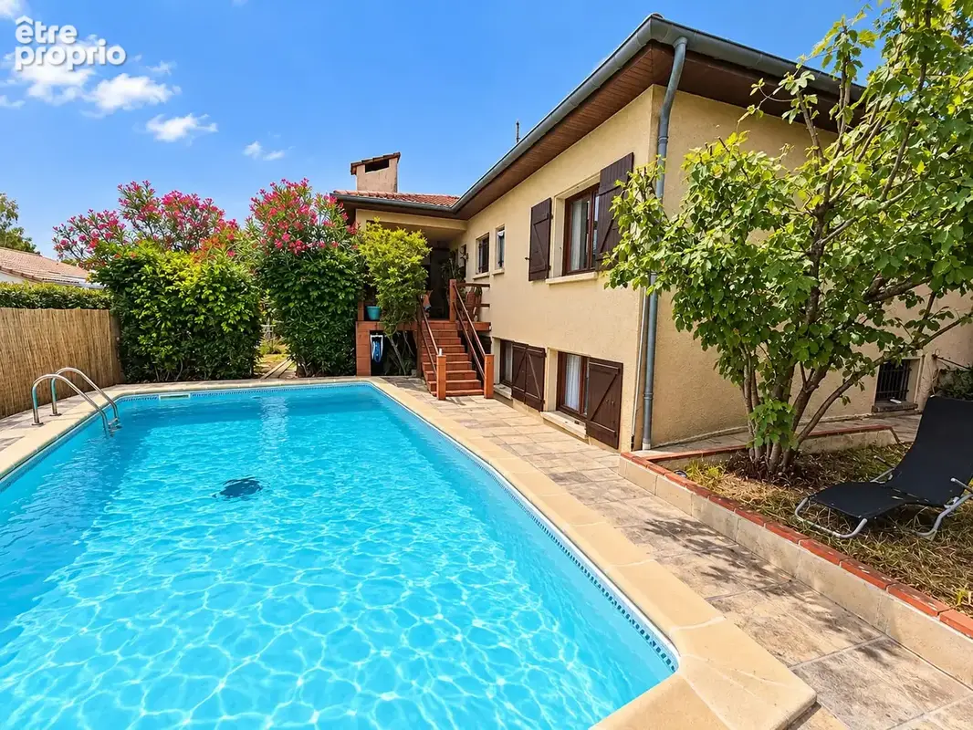 Maison T6 à Balma de 168m2 avec piscine et garage double ! - photo 2
