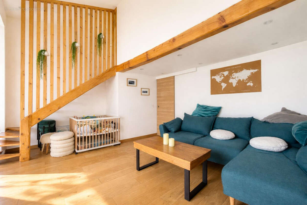 Appartement à MARSEILLE-6E