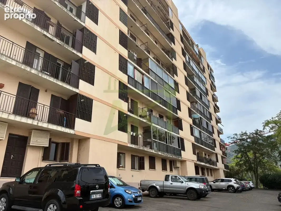 Appartement 4 pièces 84 m² à vendre à Ajaccio (20090) - photo 3