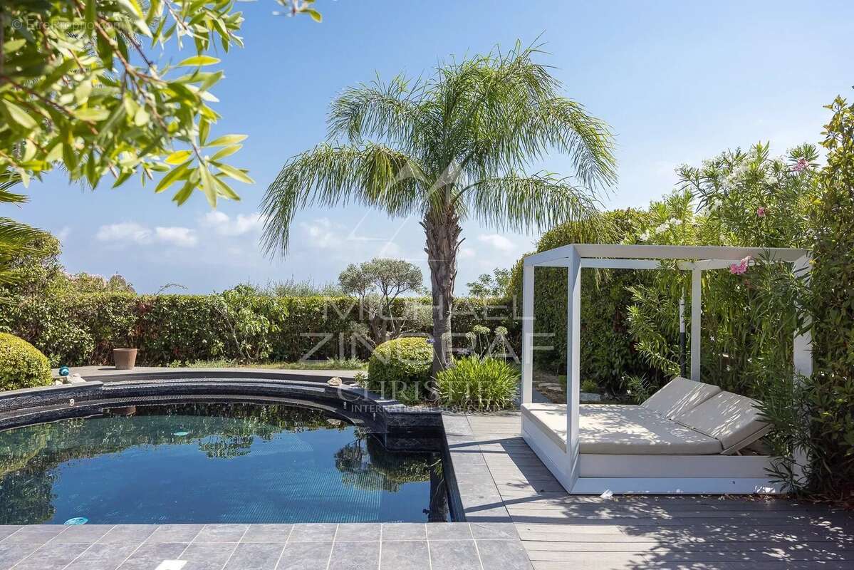 Proche Nice - Domaine privé et vue mer panoramique - photo 3