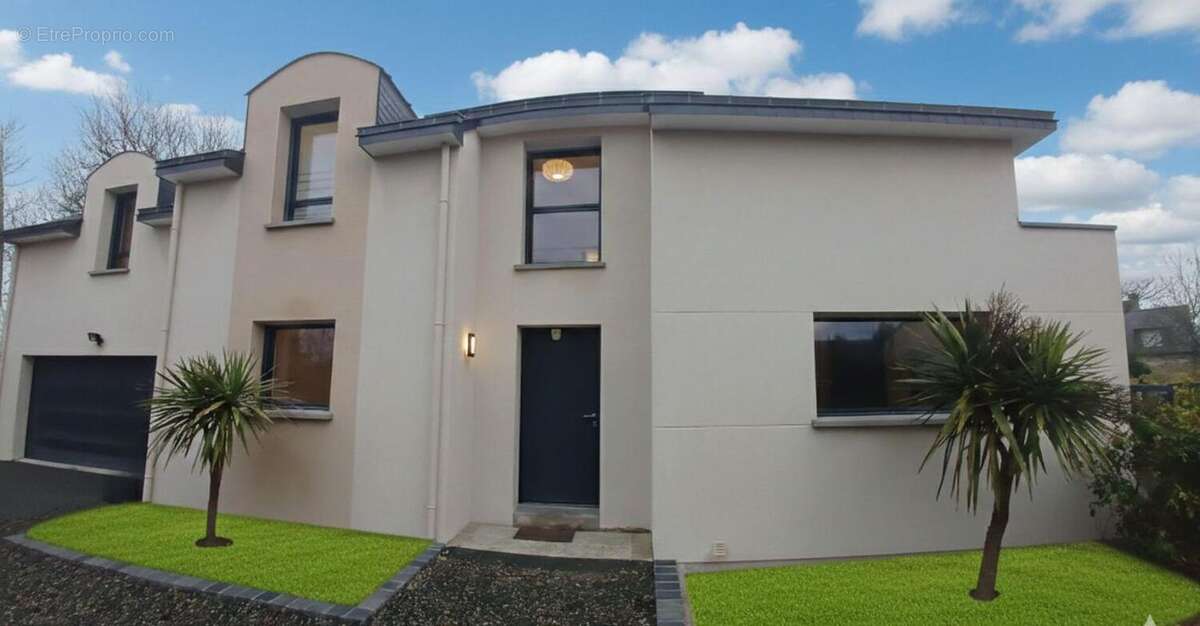 Maison à THORIGNE-FOUILLARD