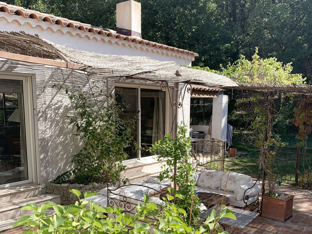 Maison à LA BOUILLADISSE