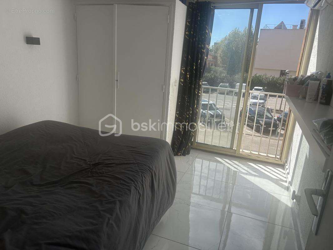 Appartement à LA VALETTE-DU-VAR