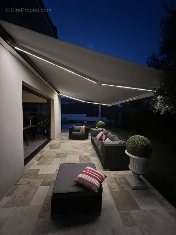 Maison 188 m² à Carbon-Blanc  - photo 6