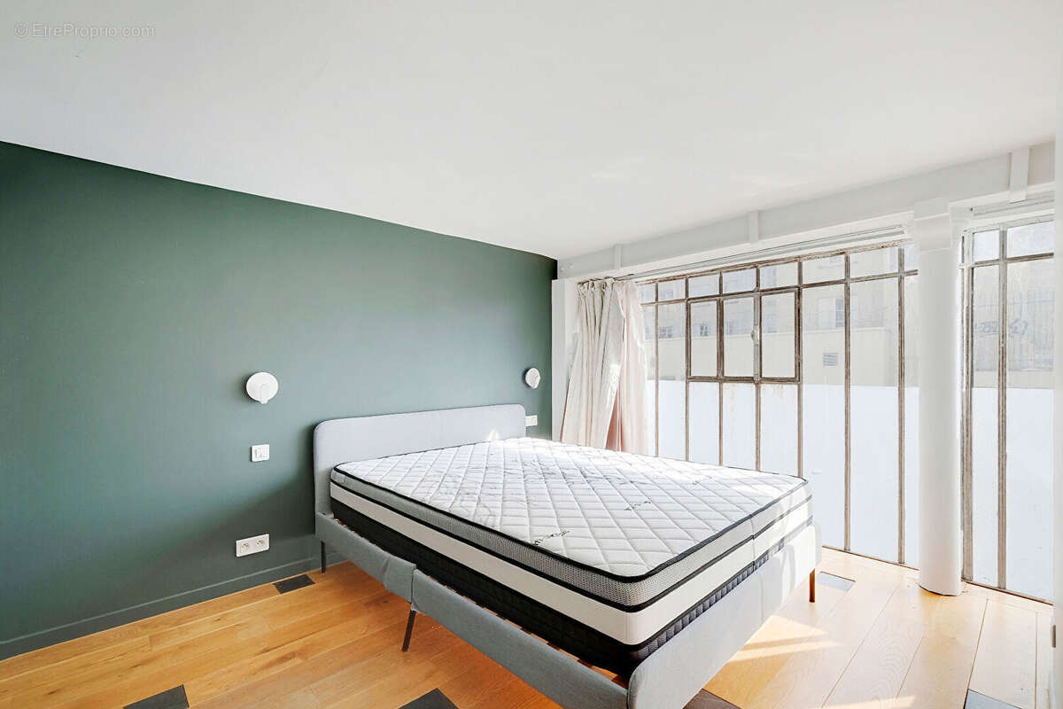 Appartement à PARIS-11E