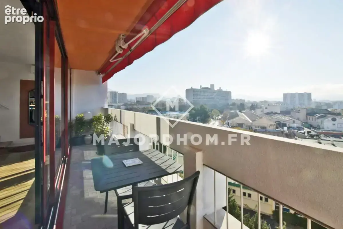 VENDU PAR NOTRE AGENCE T2 calme balcon vue mer St Anne 13008 - photo 4