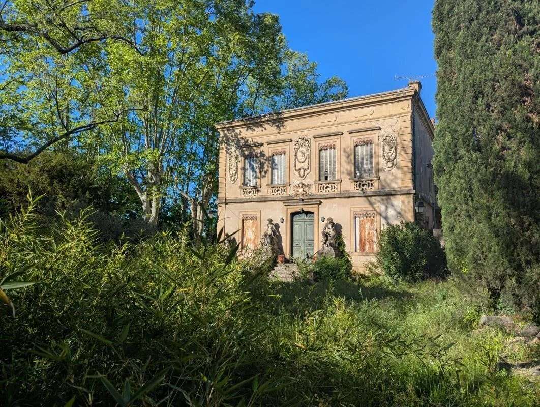 Maison à REMOULINS