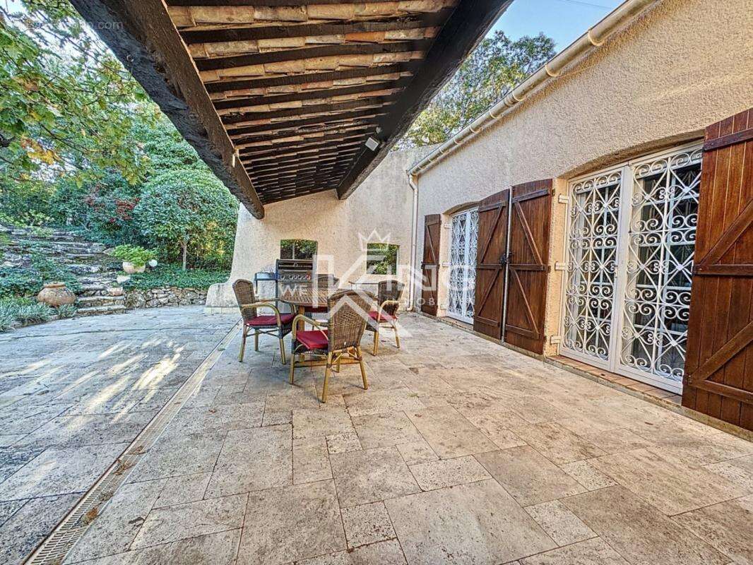 Villa de charme sur 1800 m2 de terrain - photo 18