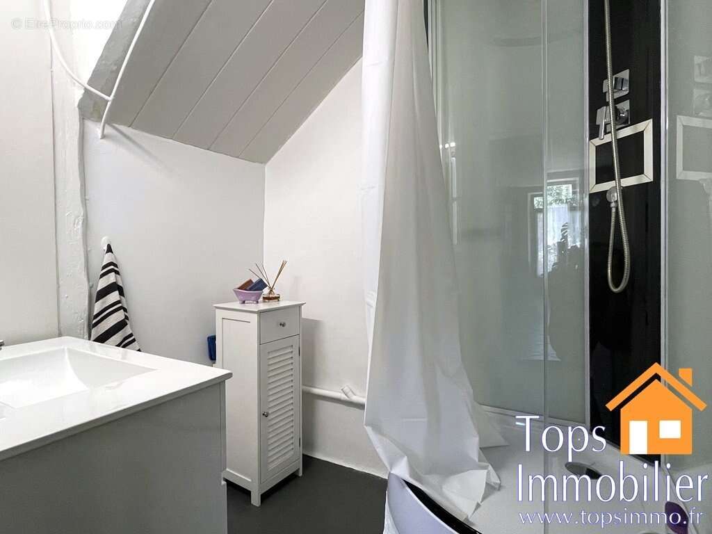 Maison à VILLENEUVE