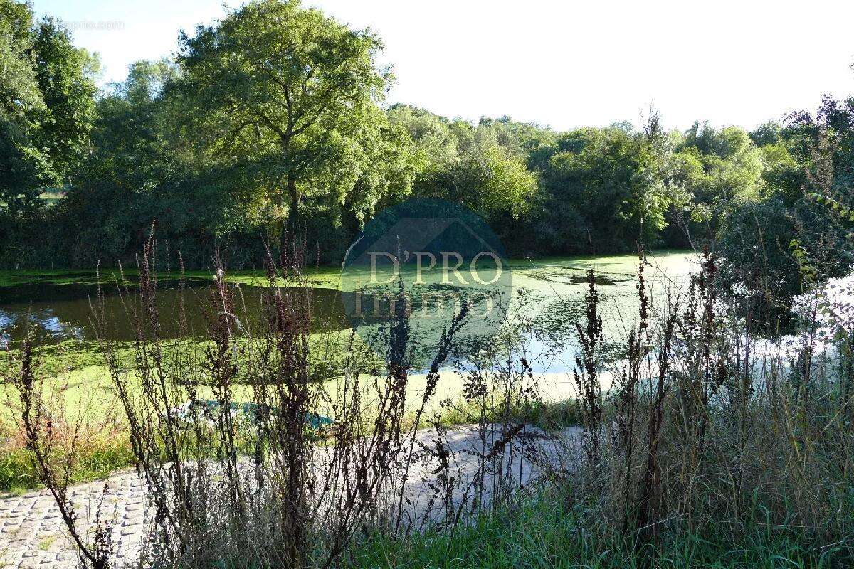 Appartement à LA HAIE-FOUASSIERE