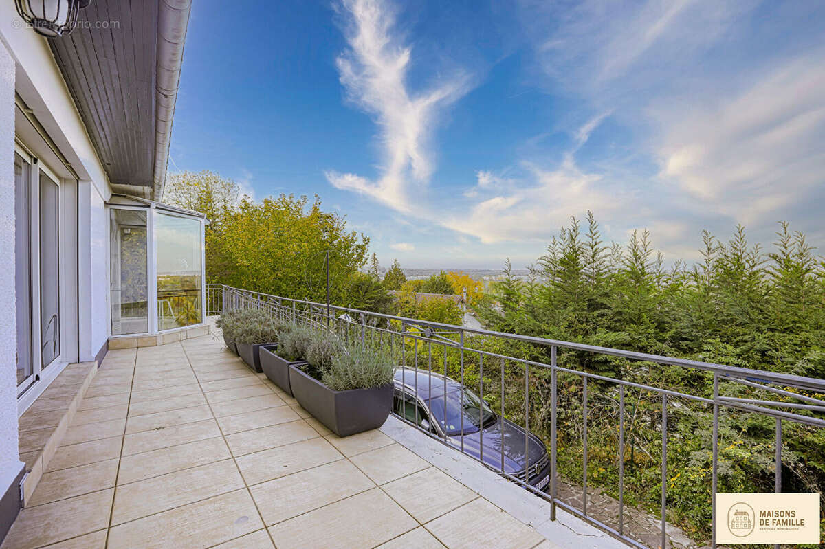 Maison à MARLY-LE-ROI