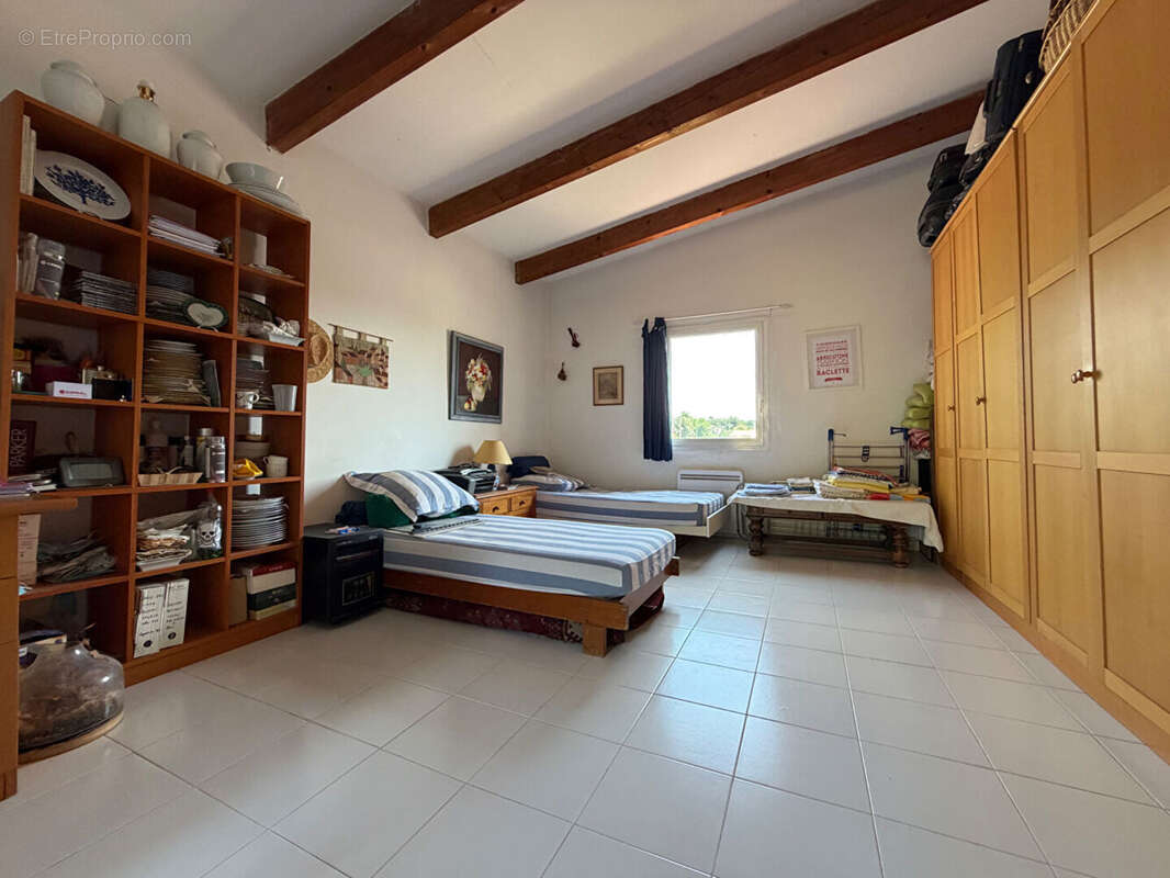 LA GAUDE VILLAGE - Maison individuelle 5 Pièces avec PISCINE - photo 9