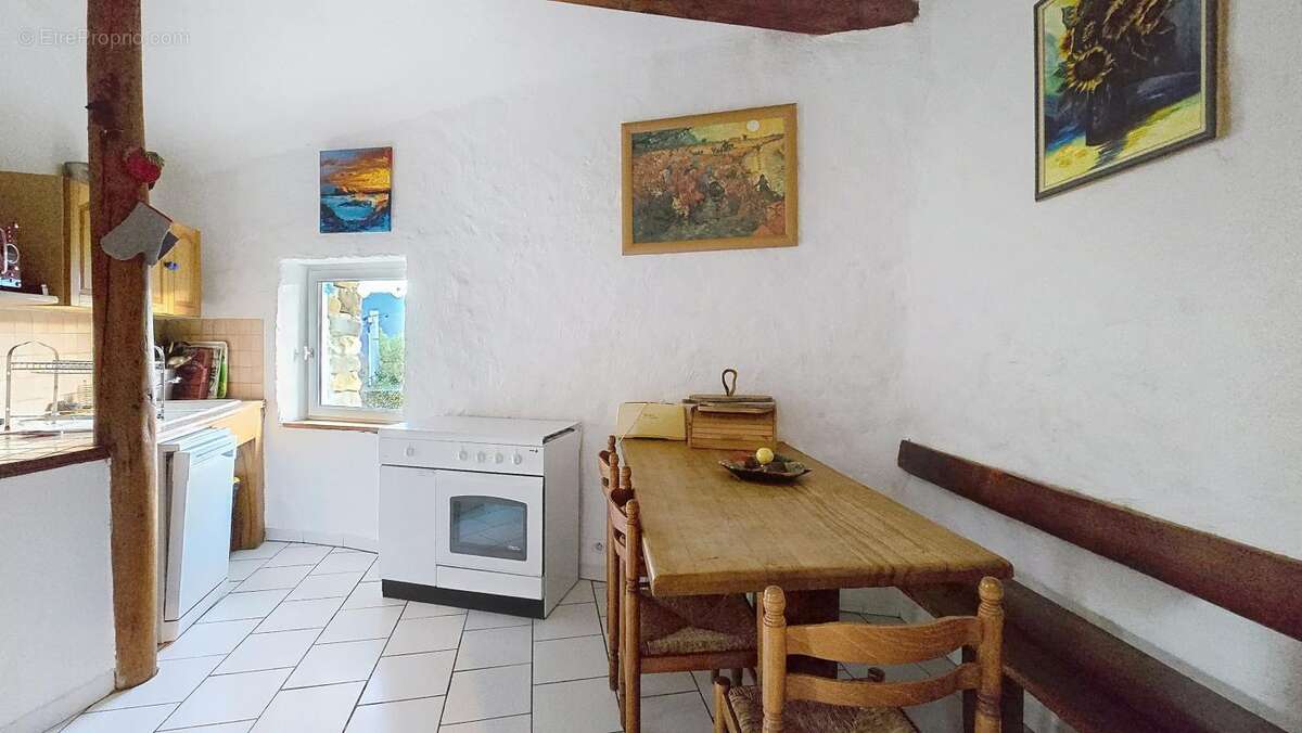 Maison à JAUJAC