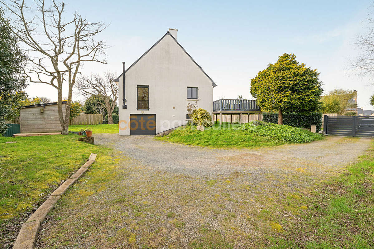 Maison familiale - 4 chambres - Sous-sol complet -Terrain 1 000 m² - photo 11