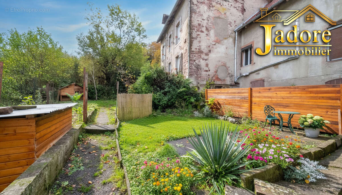 Appartement à SENONES