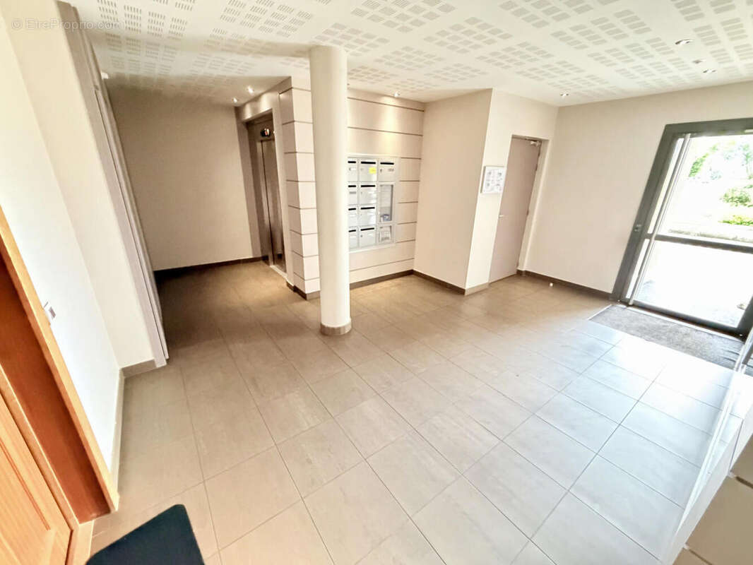 communs - Appartement à SAINT-JULIEN-EN-GENEVOIS