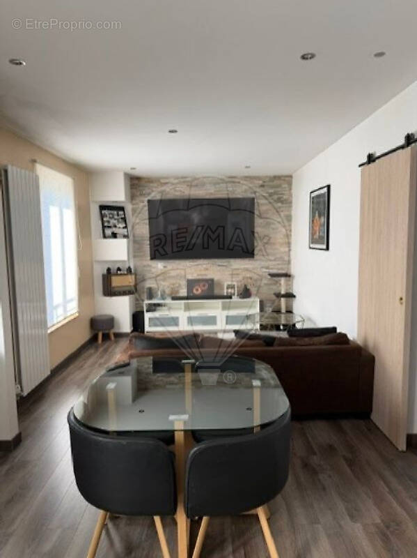 Appartement à DAMMARIE-LES-LYS