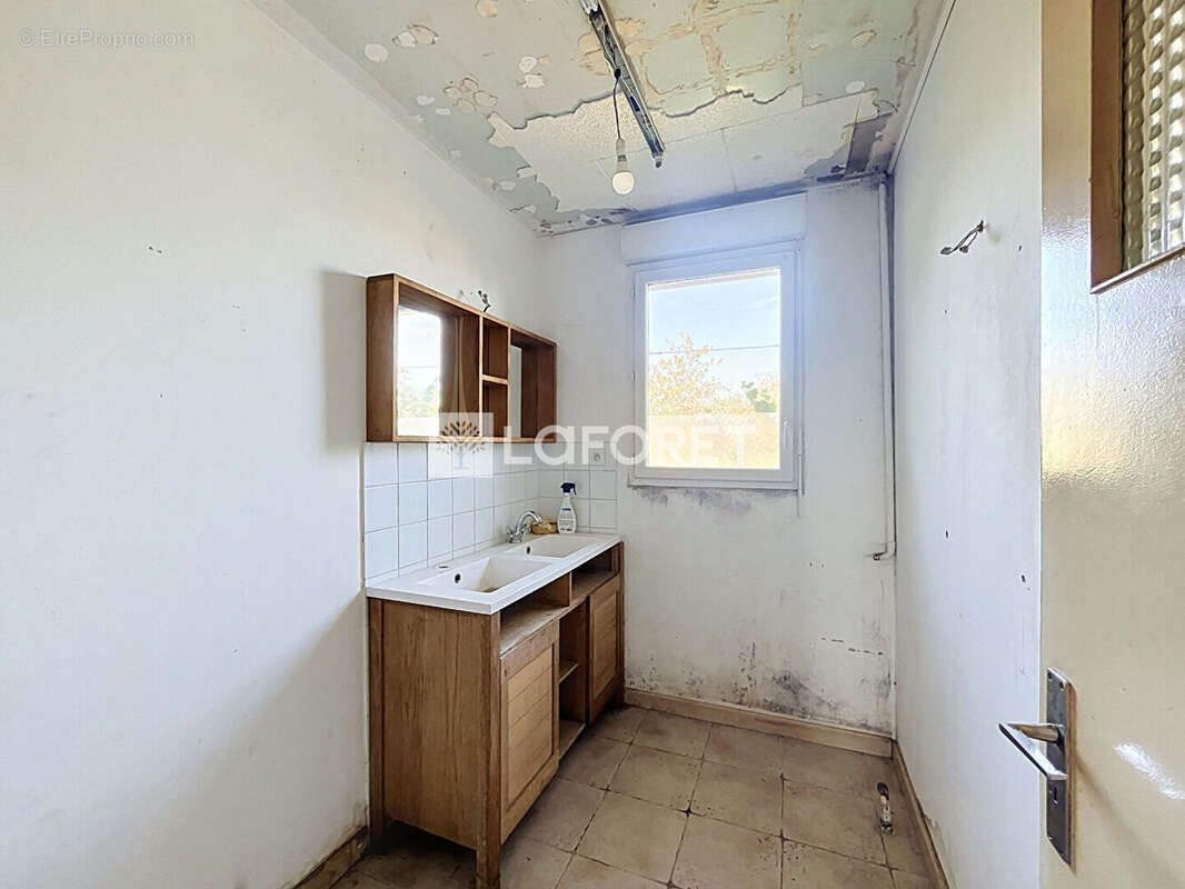 Maison La Ferté Saint Aubin 4 pièces 73 m² à réaménager - photo 7