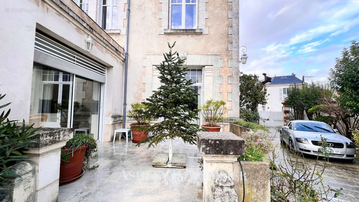 Maison à LA ROCHELLE