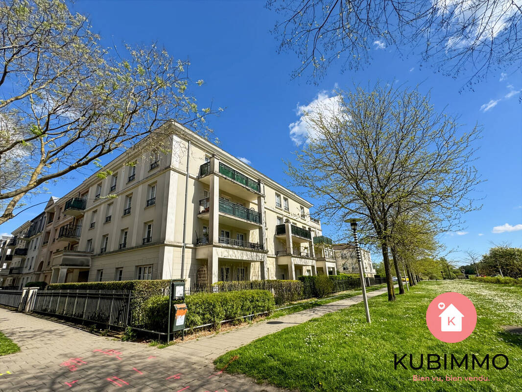 Appartement à BUSSY-SAINT-GEORGES