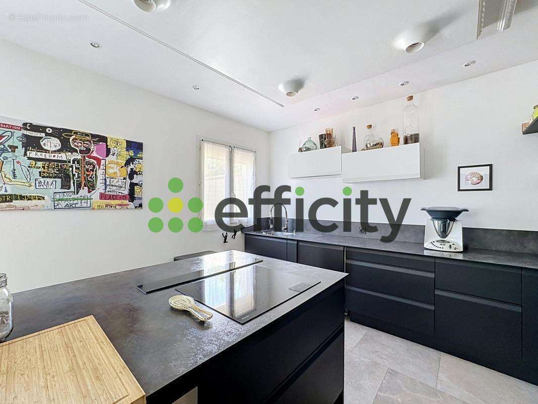 Maison 134 m² à Gournay-Sur-Marne  - photo 6