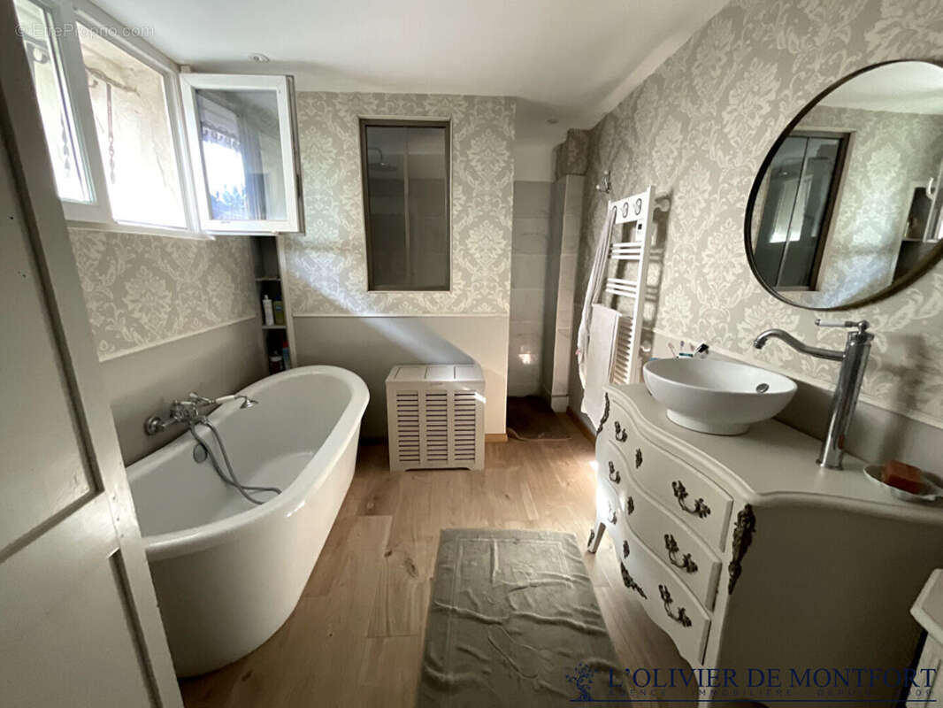 Maison à MONTFORT-L&#039;AMAURY