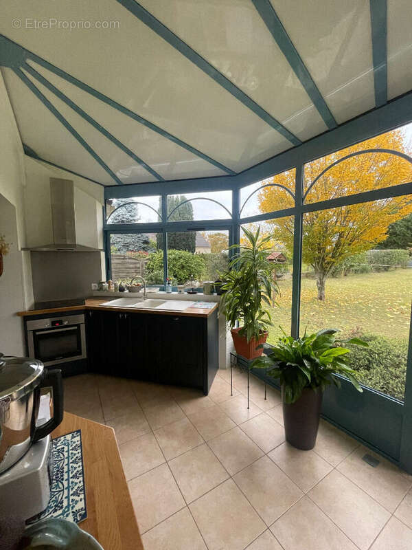 Maison 204 m² à Checy  - photo 8