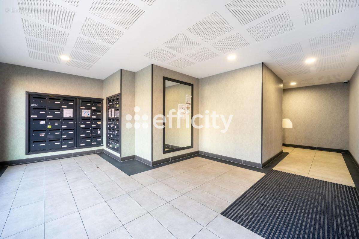 Appartement à PERSAN