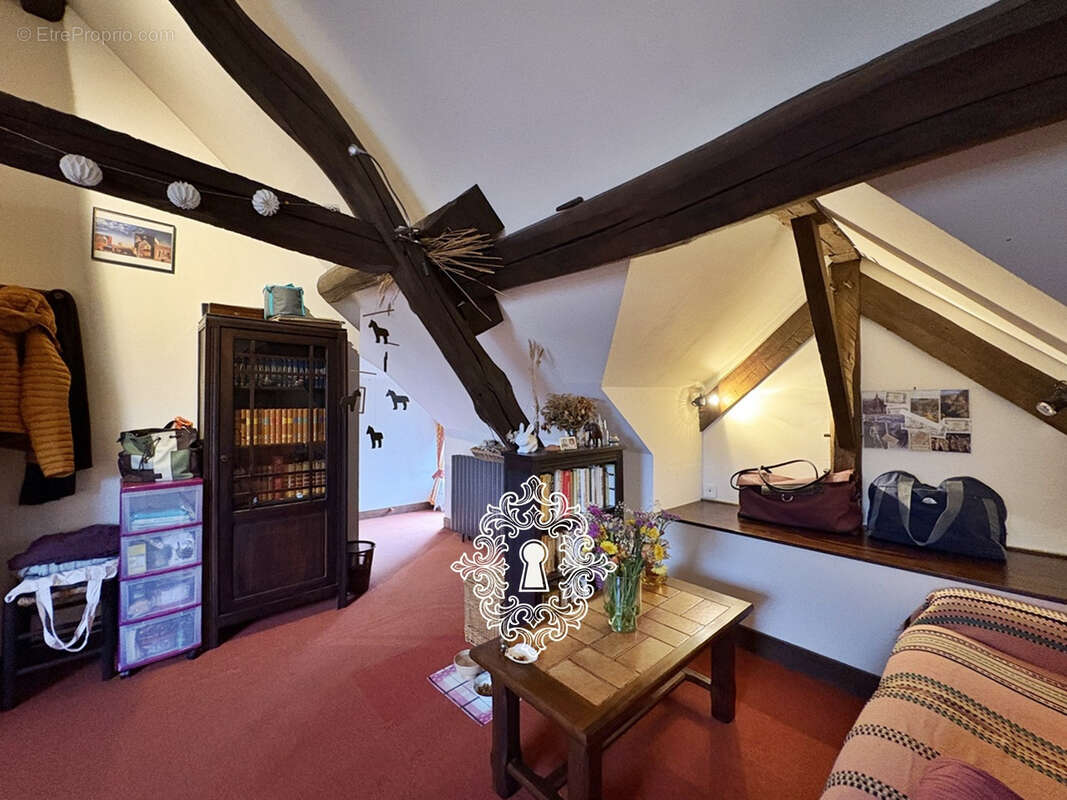 Maison à LONGUEVILLE