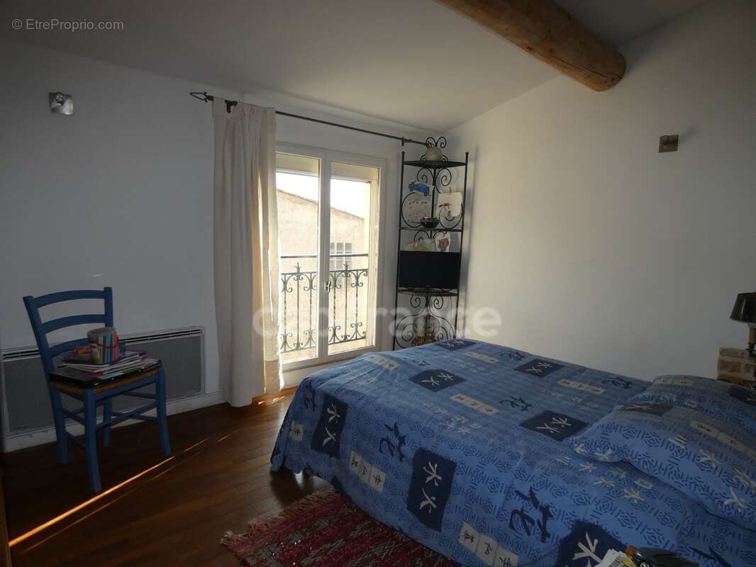 Laudun-maison de village 90m² avec cour et terrasse - photo 9