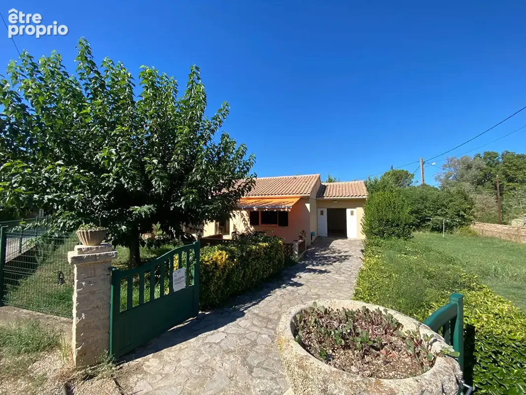 A vendre a vidauban maison de plain-pied type 4 avec terrain et  garage - photo 2