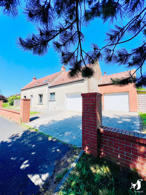 Maison à FONTAINE-NOTRE-DAME