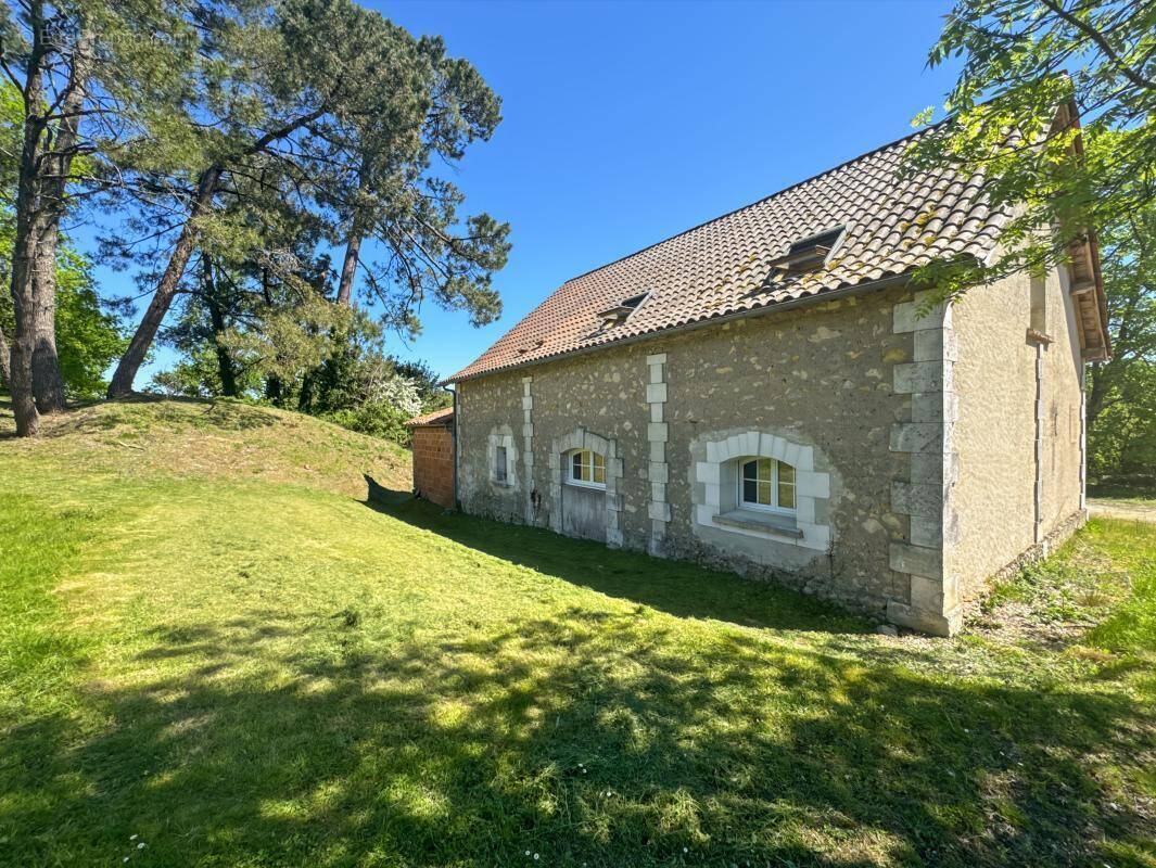 Maison à SAINT-GERY