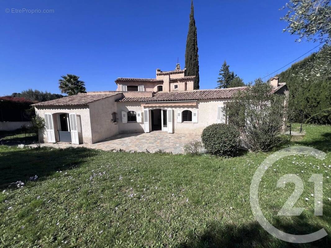 Maison à MOUGINS