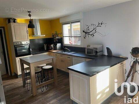 Photo 1 - Maison à LA CHAPELLE-JANSON