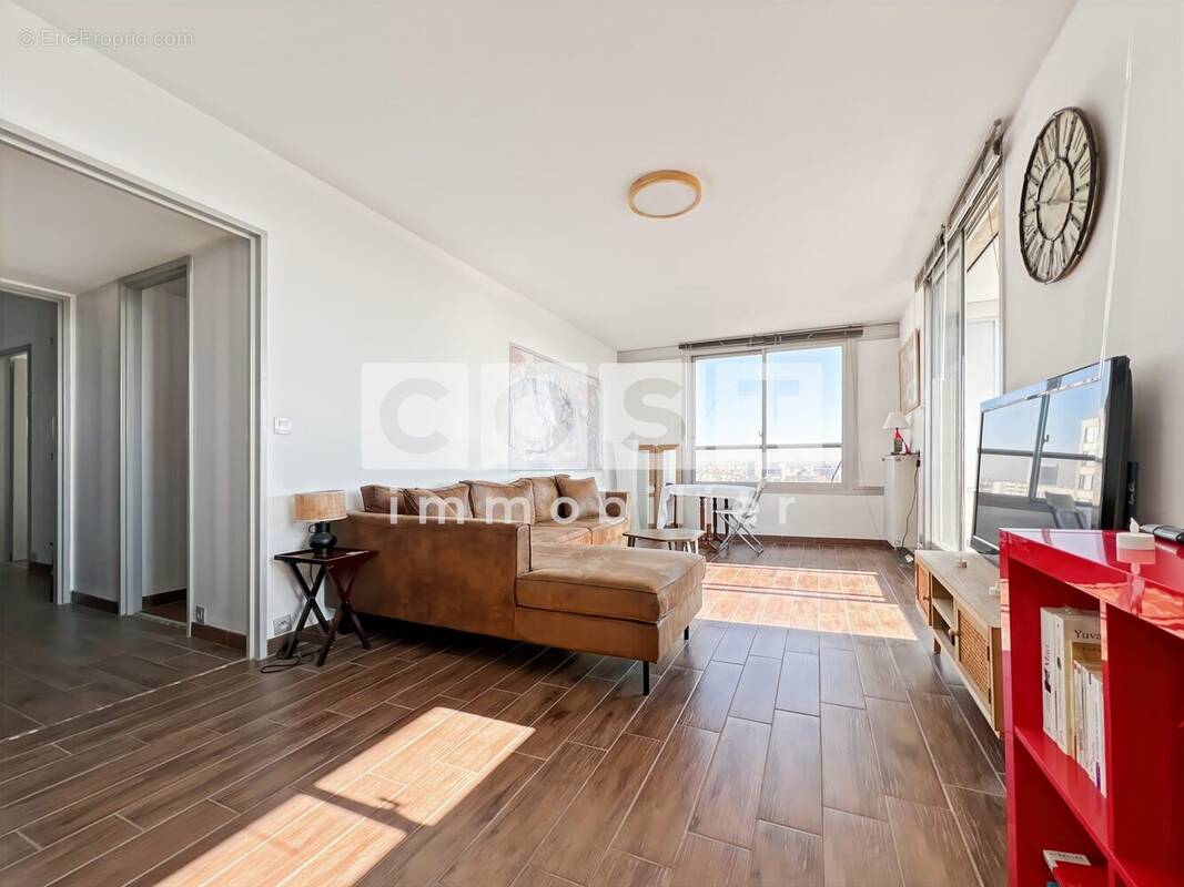 Appartement à ASNIERES-SUR-SEINE