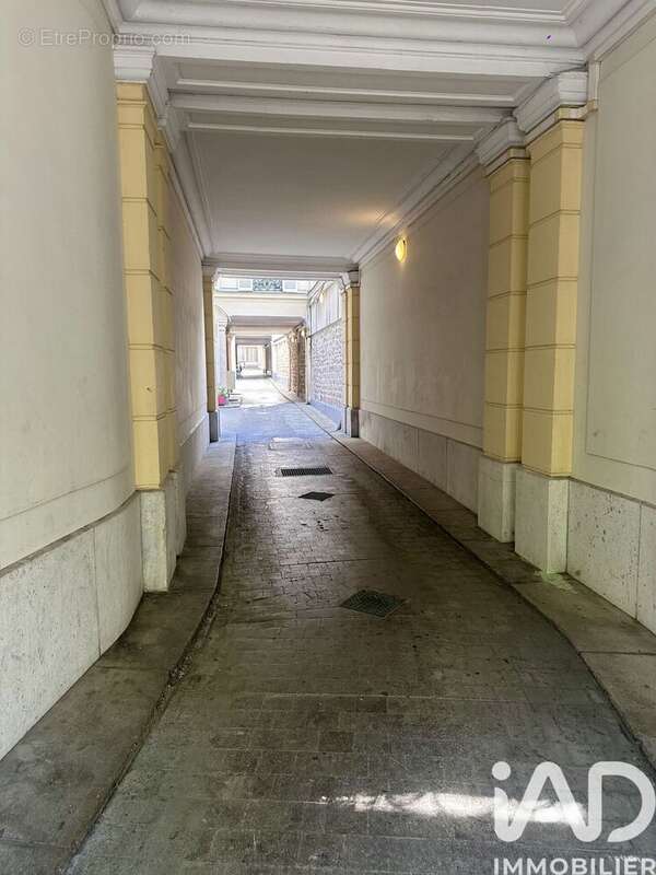 Photo 2 - Appartement à PARIS-16E