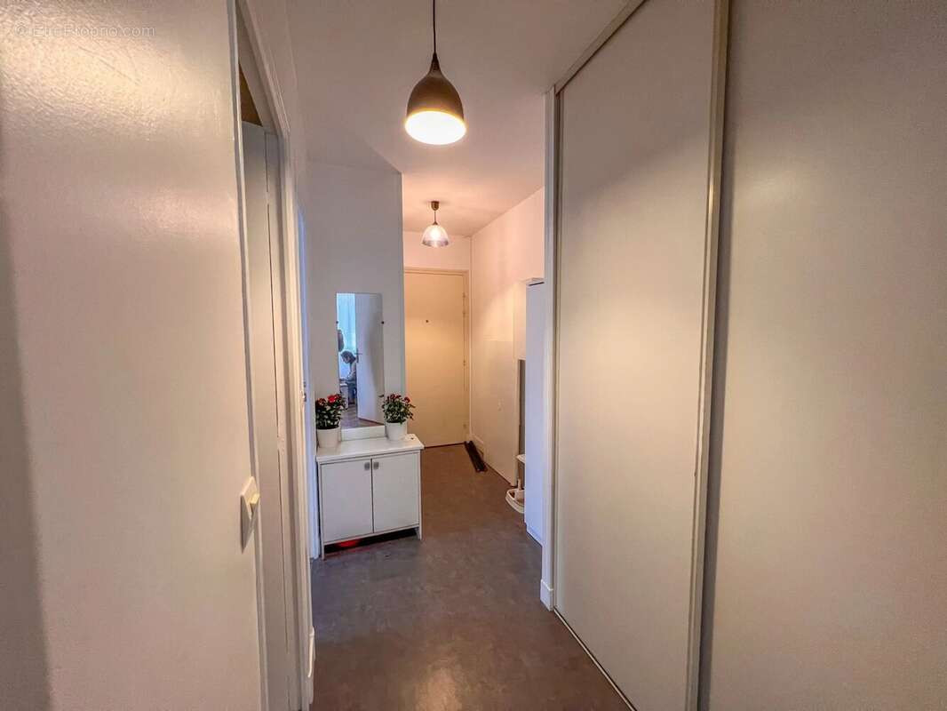 A vendre 2 pièces 36 m2 occupé - photo 4