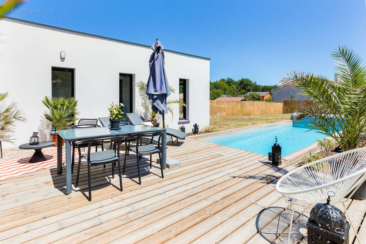 Maison T5 de 170m2 - photo 4