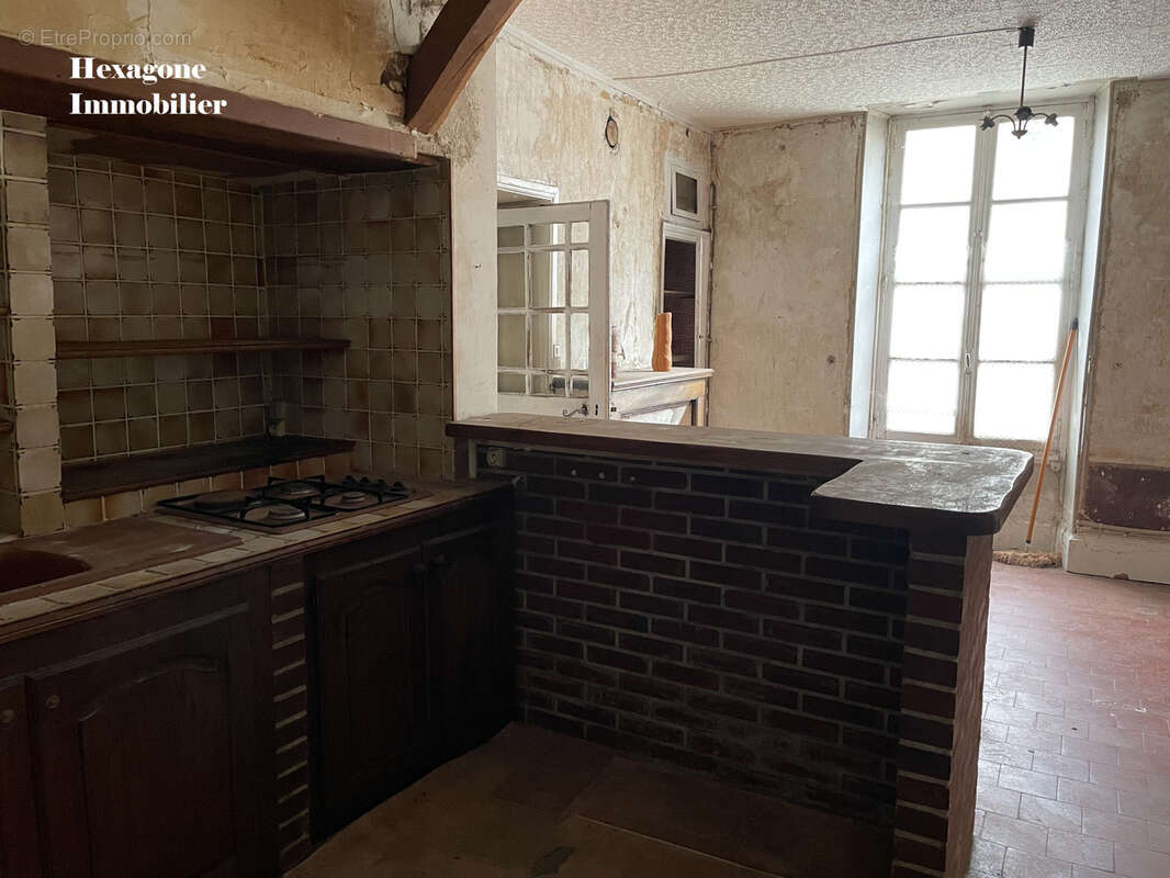 Maison à restaurer - photo 7