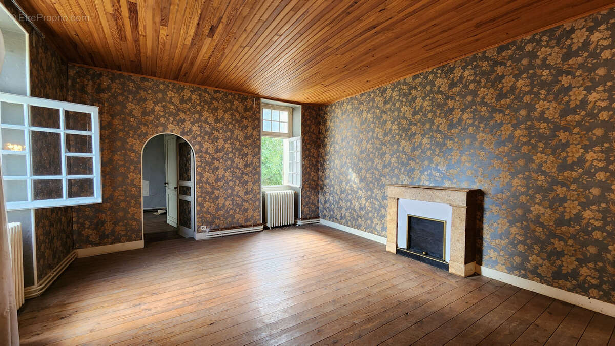 Maison à LUGON-ET-L&#039;ILE-DU-CARNAY