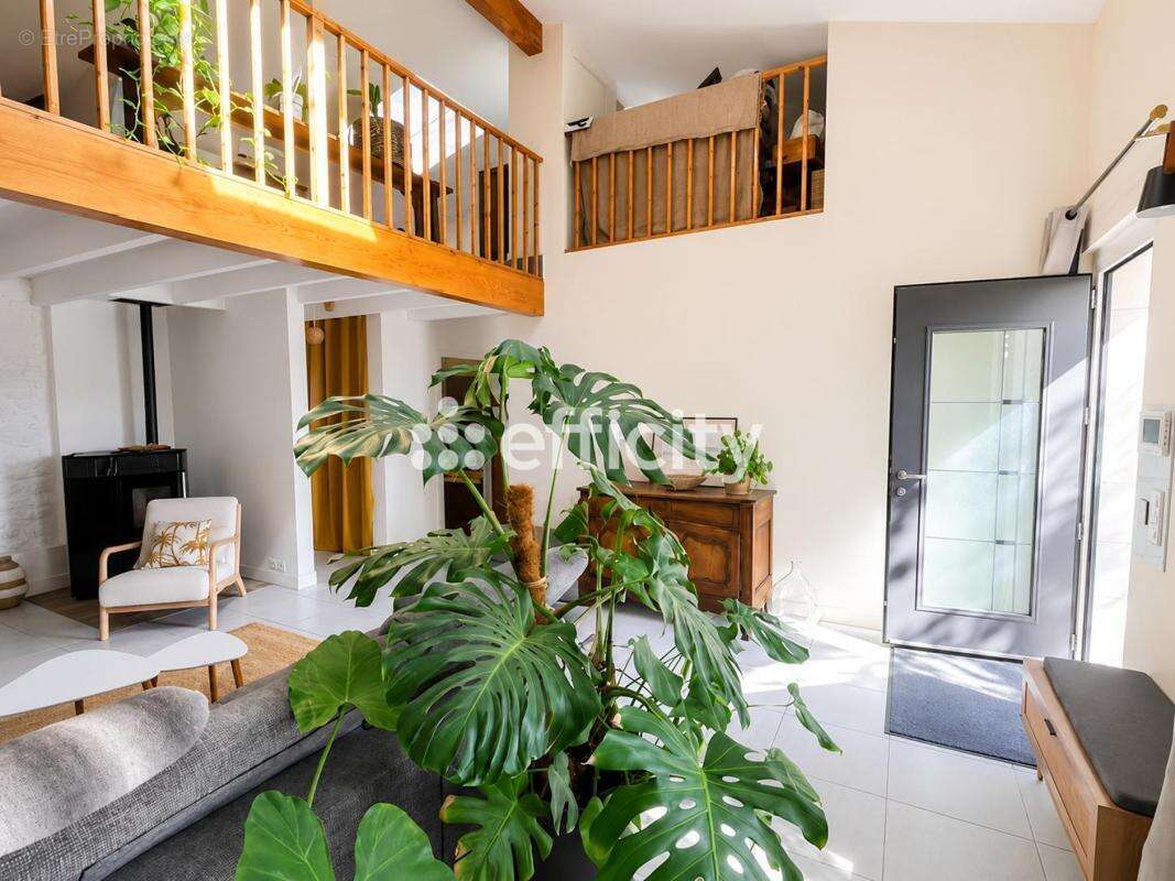 Maison 156 m² à Arces  - photo 11