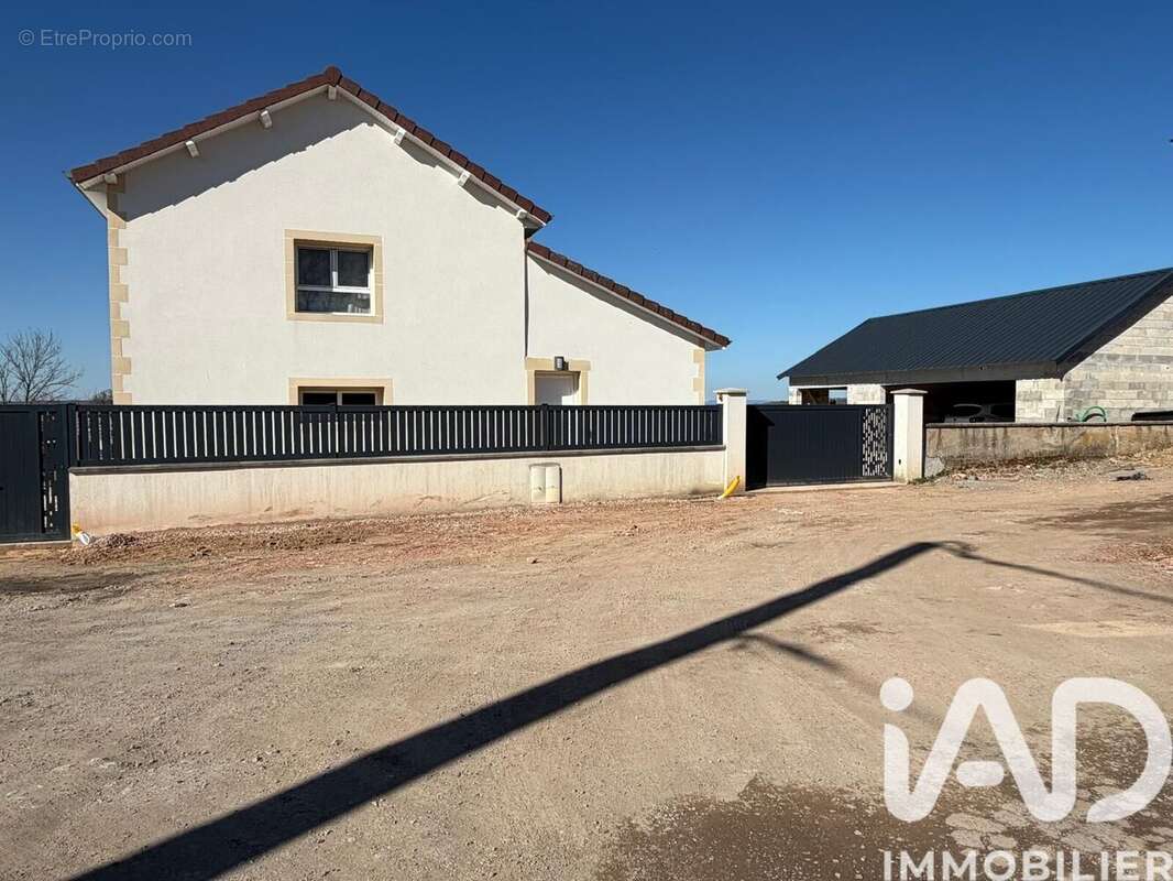 Photo 3 - Maison à PARAY-LE-MONIAL