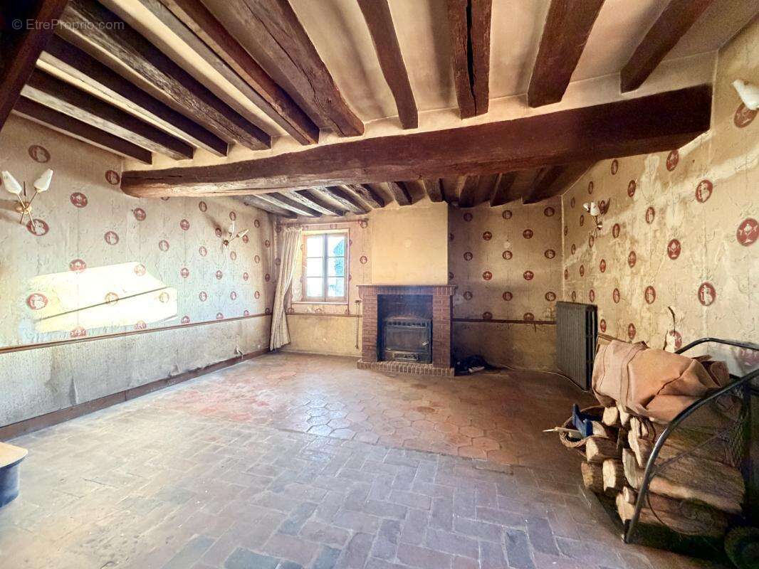 Maison à SAINT-LAURENT-LA-GATINE