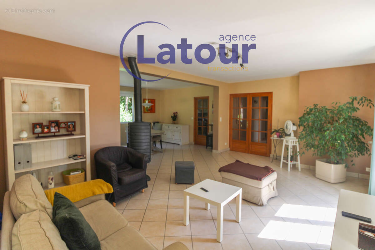 Secteur nonancourt, belle maison traditionnelle, 6 pièces, 4 chambres, 140 m2 - photo 4