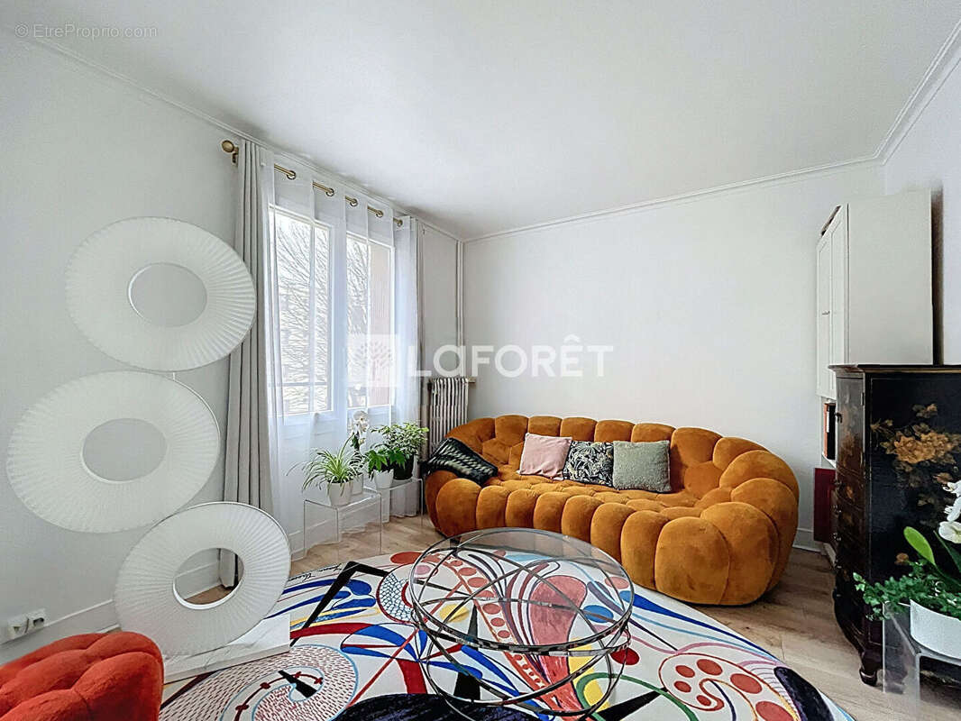 Appartement à LE VESINET